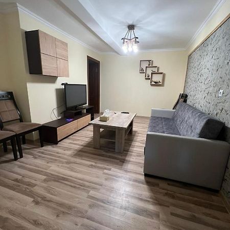 Holidays House Yerevan Luaran gambar