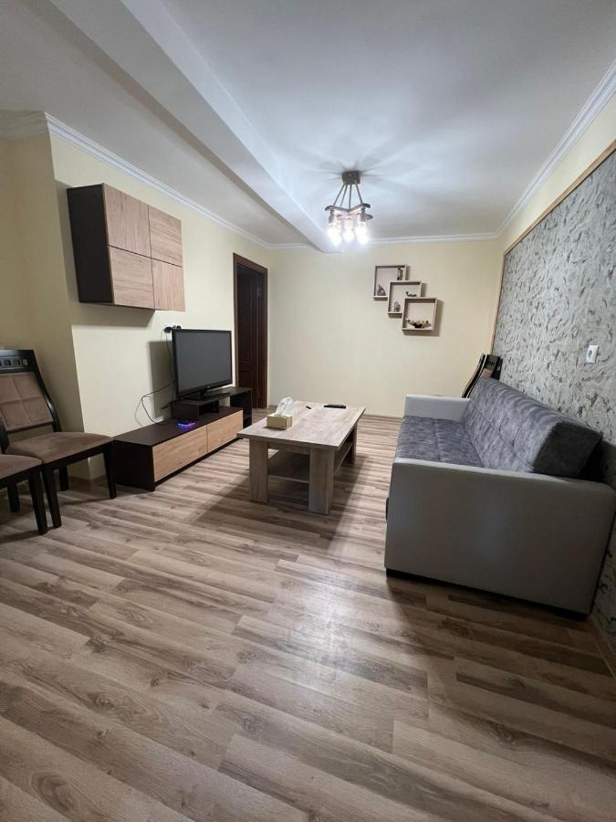 Holidays House Yerevan Luaran gambar